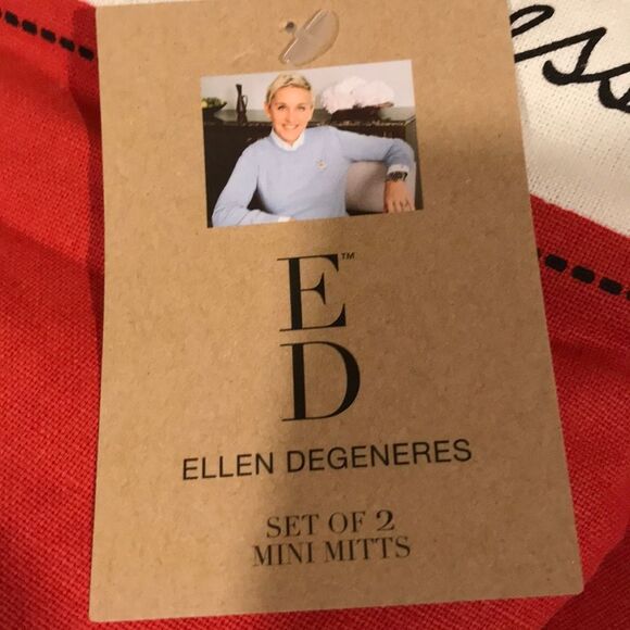 NWT Ellen Degeneres oven mitts - Picture 3 of 3
